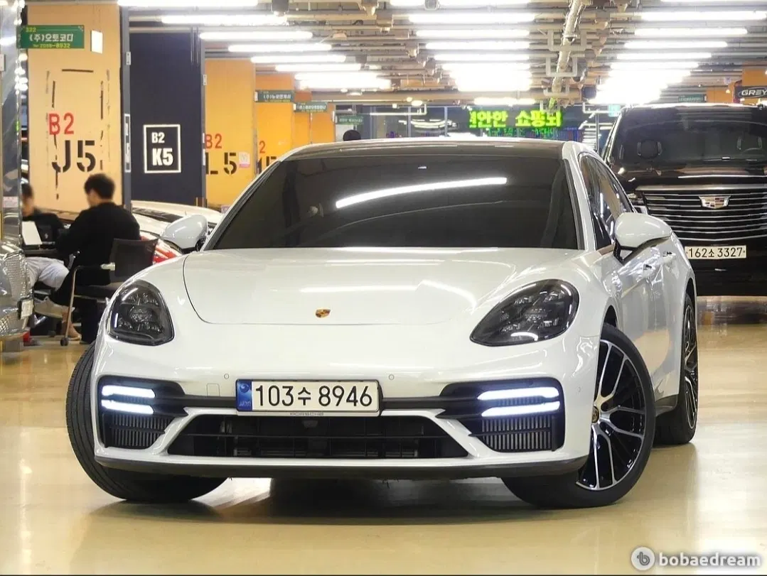 Porsche Panamera (971) 2.9 AWD 2022 — photo 1 sur 20