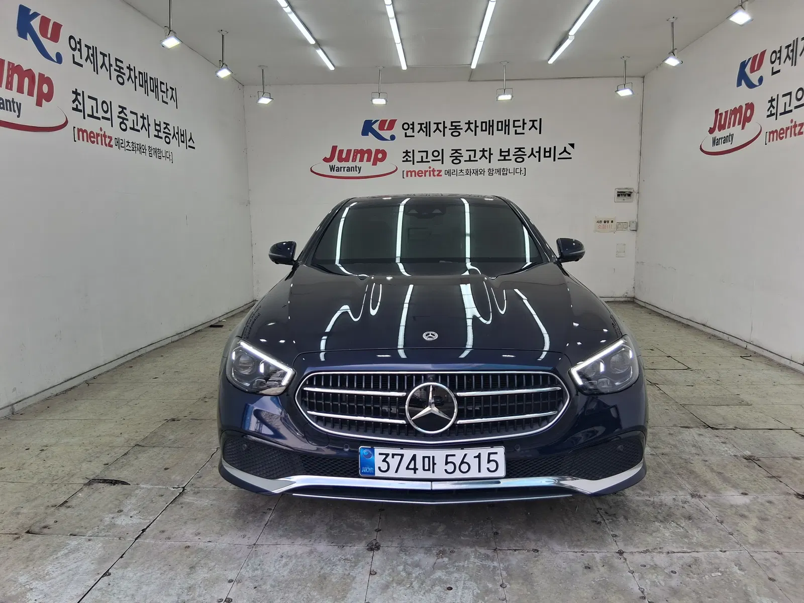 Mercedes-Benz Classe E E350 4MATIC Avantgarde (W213) 2022 — photo 1 sur 26