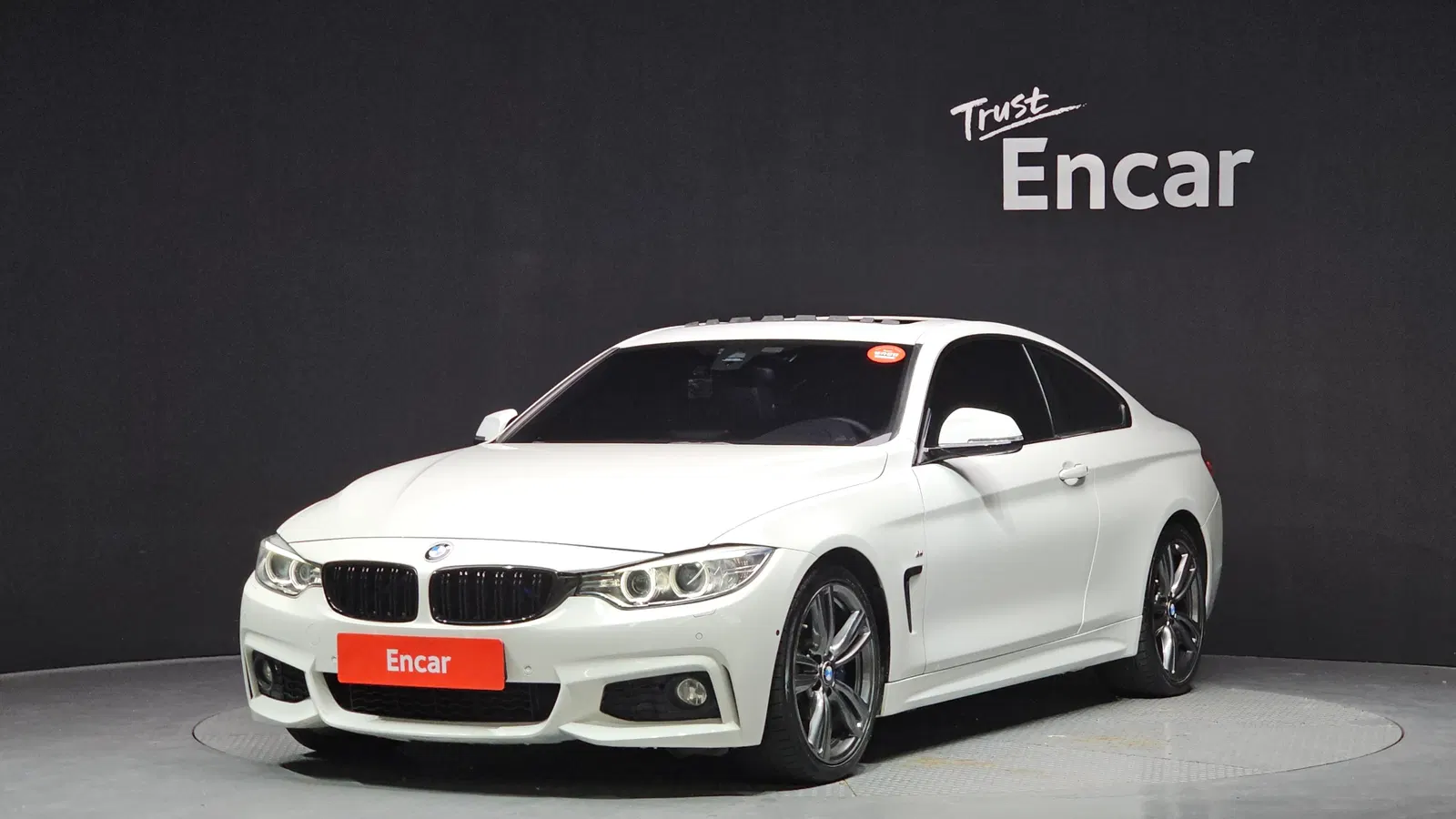 BMW Série 4 (F32) 428i M Sport Coupé 2014 — photo 1 sur 8