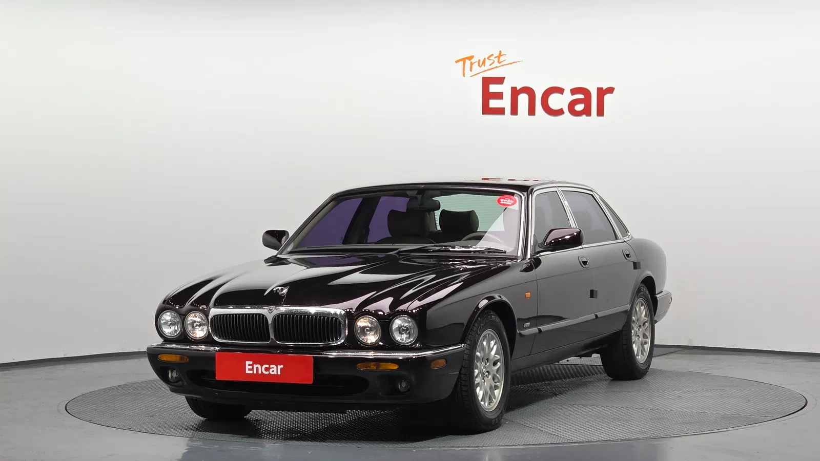 Jaguar XJ-8 4.0 2000 — photo 1 sur 26