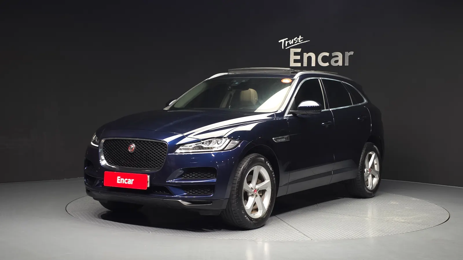 Jaguar F-PACE 20d Prestige 2020 — photo 1 sur 20
