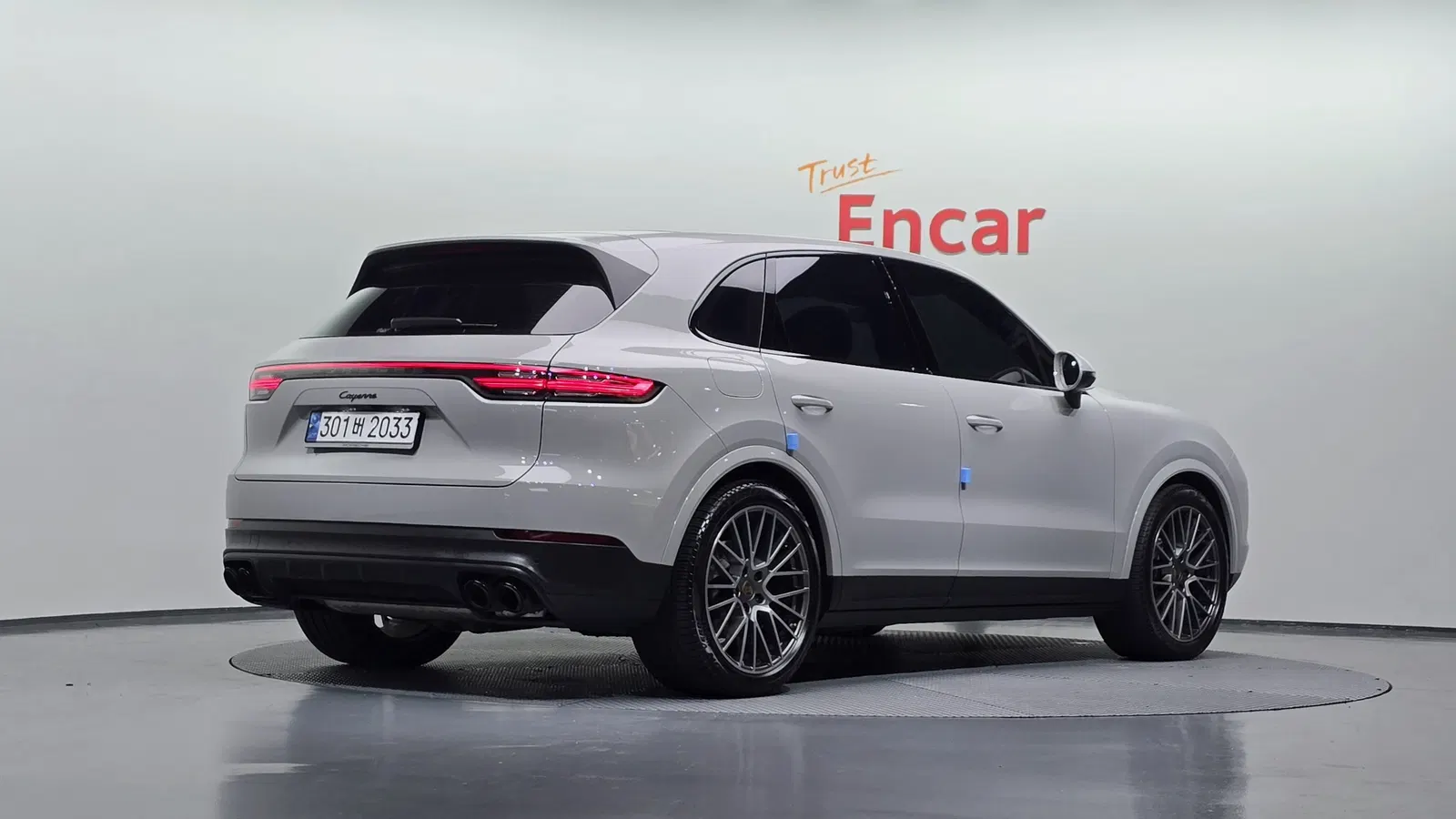 Porsche Cayenne (PO536) 3.0 Platinum Edition 2022 — photo 1 sur 26