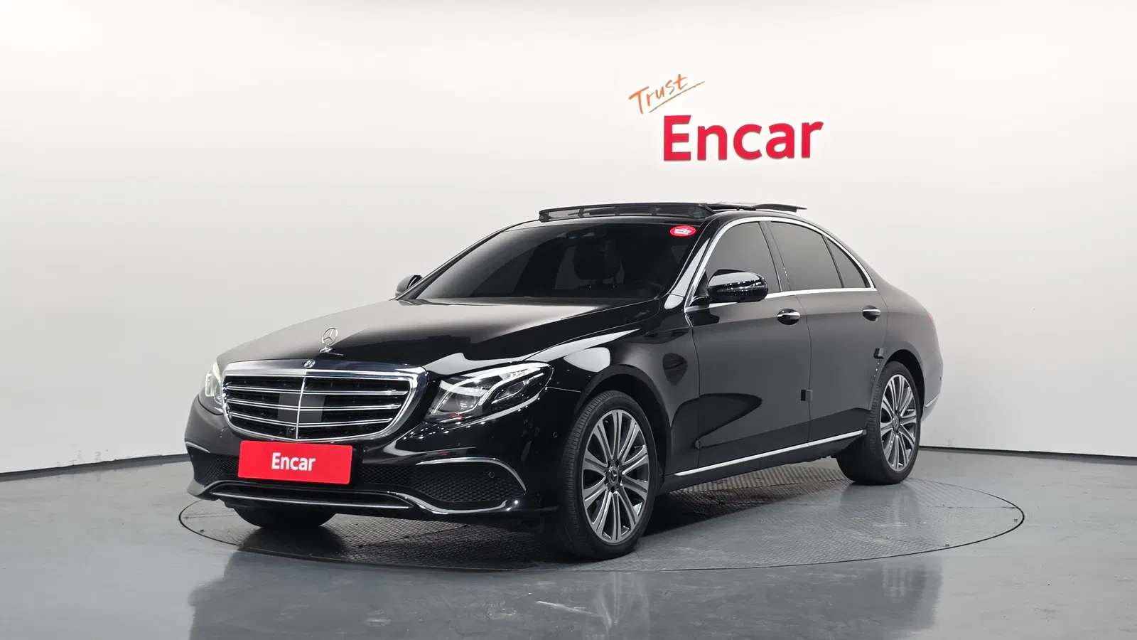 Mercedes-Benz Classe E E450 4MATIC Exclusive (W213) 2020 — photo 1 sur 20