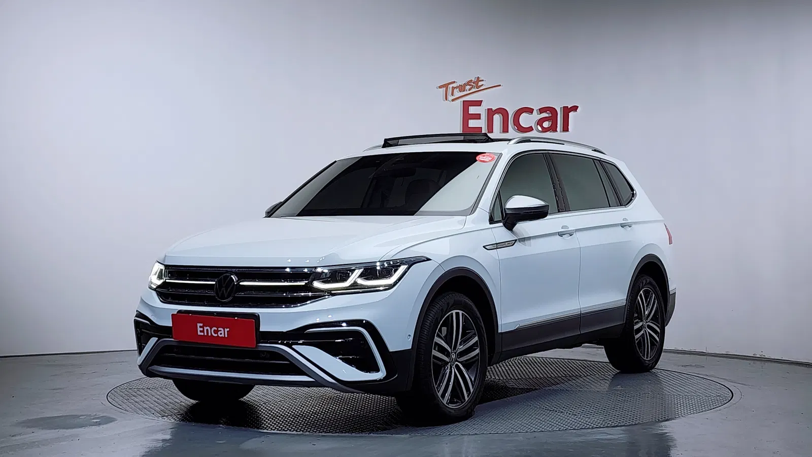 Volkswagen Tiguan Allspace 2.0 TSI Prestige 2023 — photo 1 sur 34