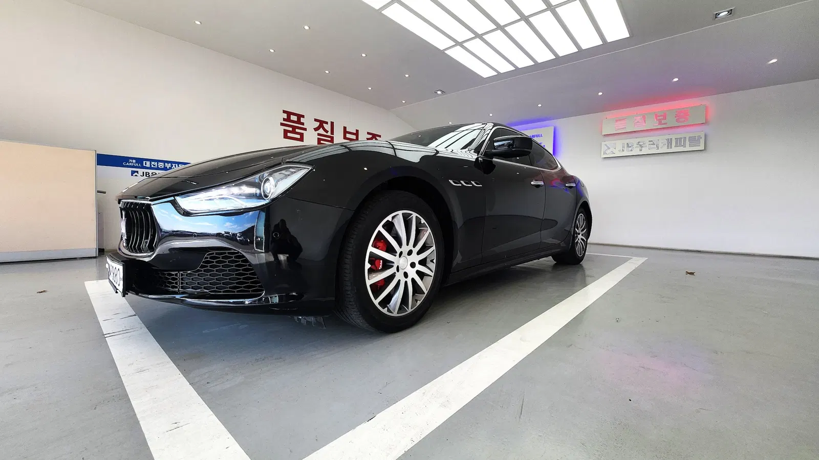 Maserati Ghibli 3.0S Q4 2014 — photo 1 sur 26