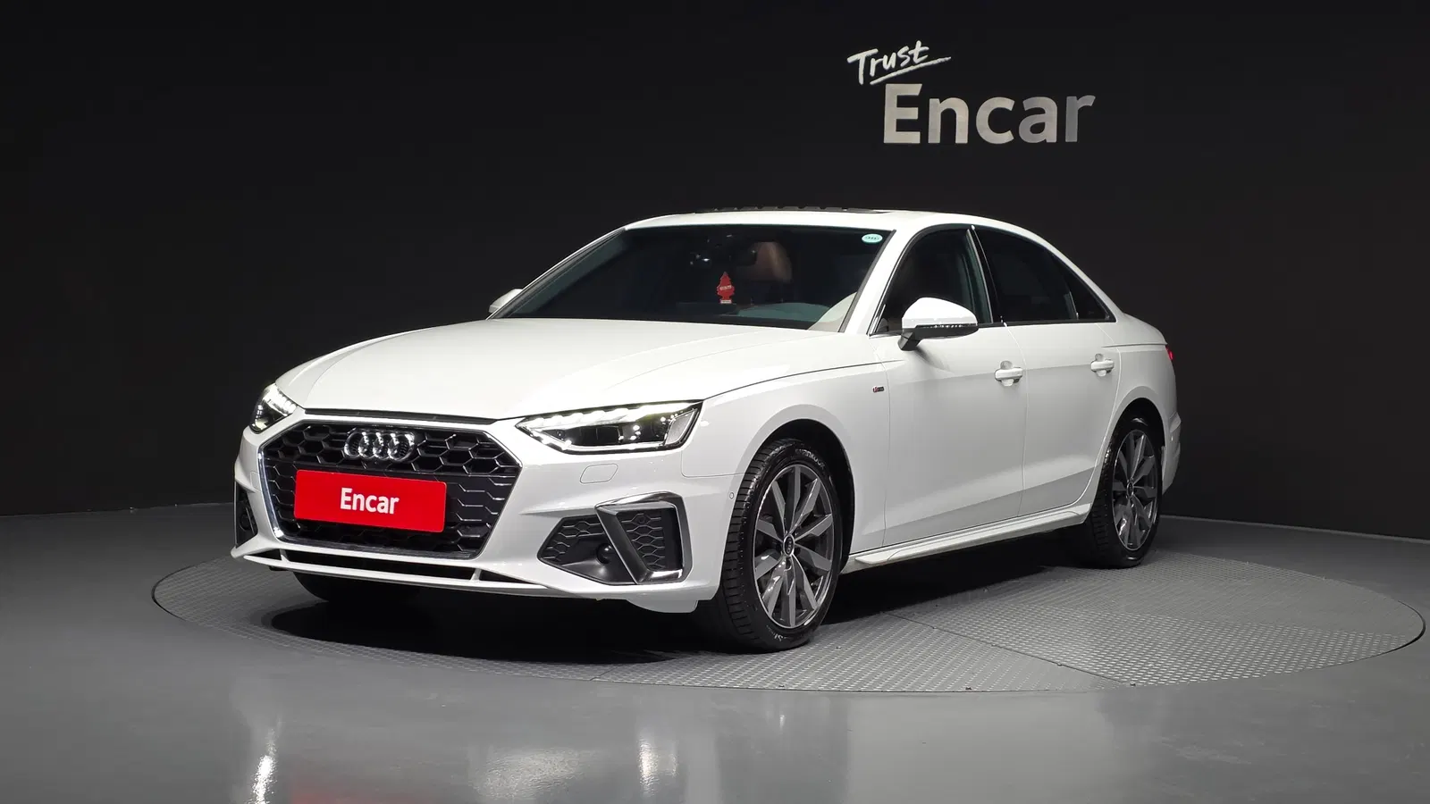 Audi A4 (B9) 40 TFSI Premium 2023 — photo 1 sur 20