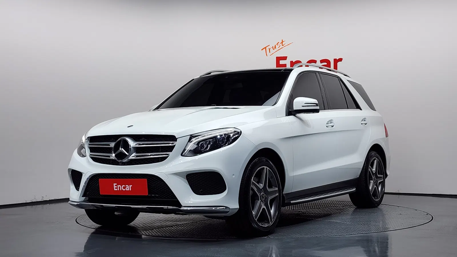 Mercedes-Benz GLE GLE350 d 4MATIC Premium (W166) 2018 — photo 1 sur 20