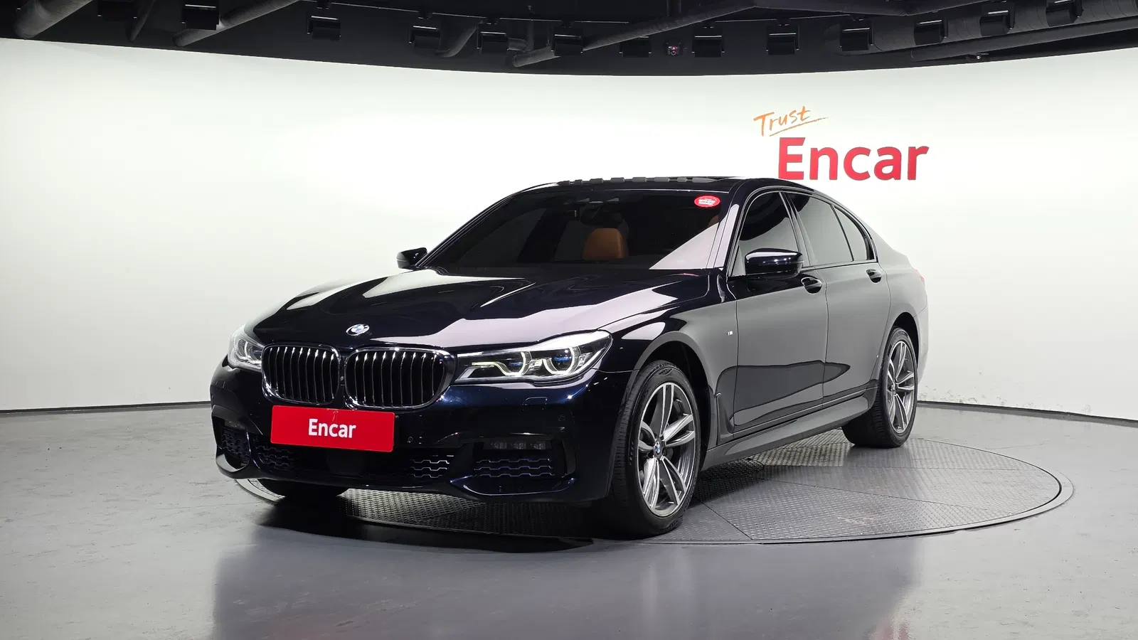 BMW Série 7 (G11) 740d xDrive M Sport 2018 — photo 1 sur 20
