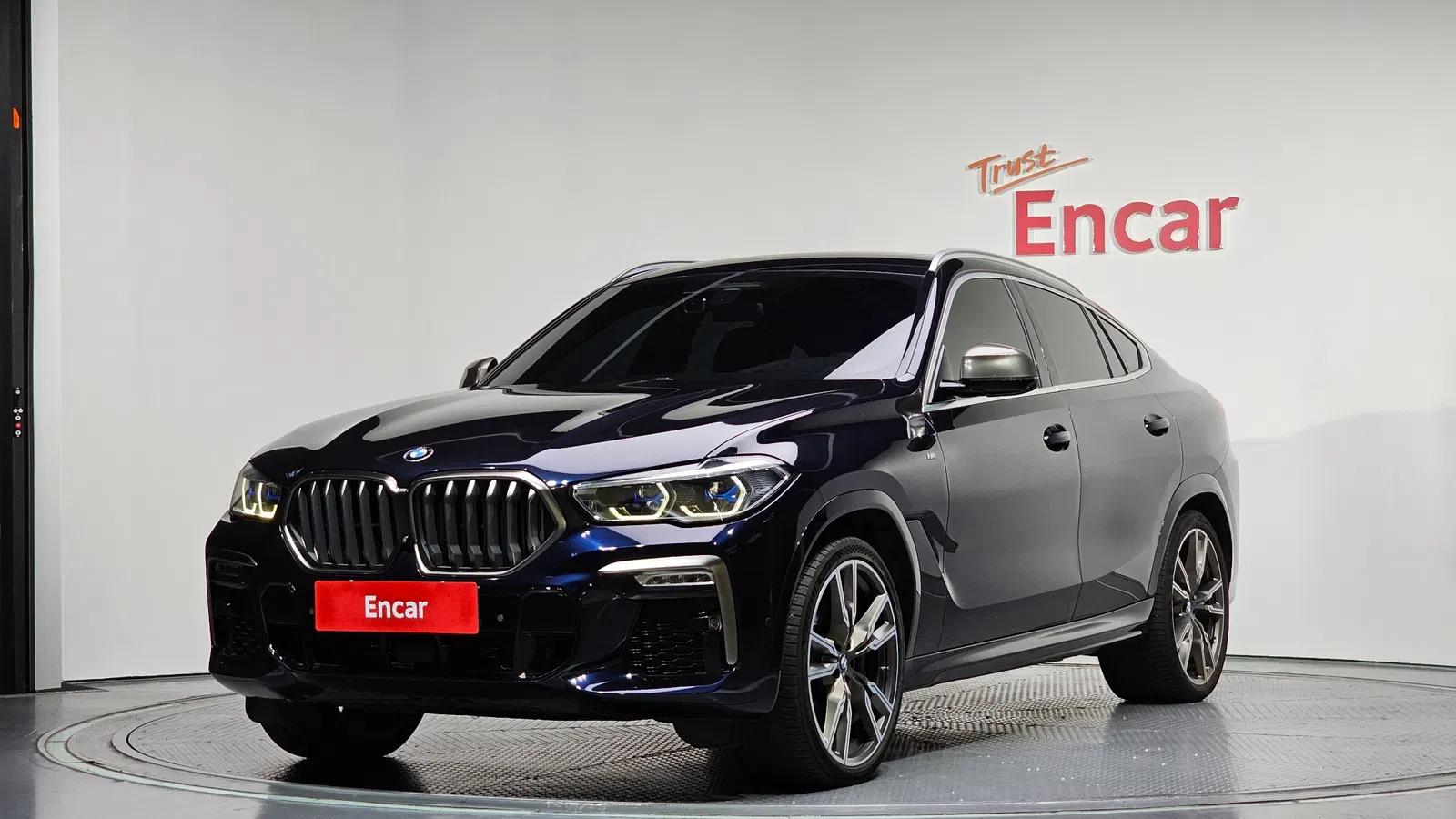 BMW X6 (G06) M50i 2021 — photo 1 sur 20