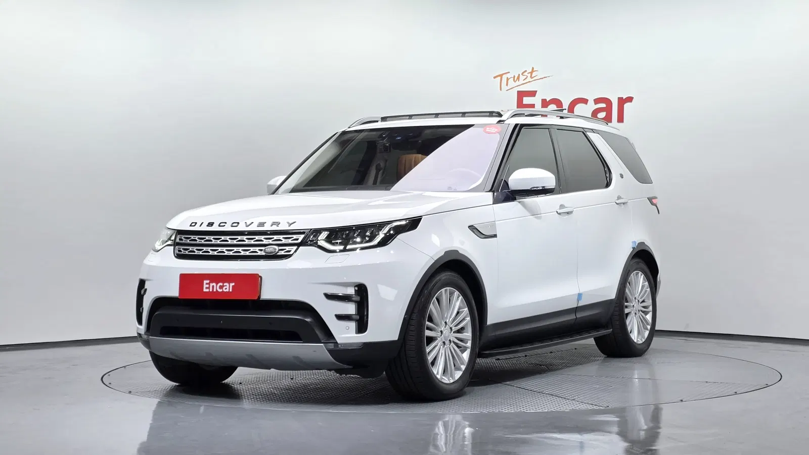 Land Rover Discovery 5 3.0 SD6 HSE Luxury 2020 — photo 1 sur 20