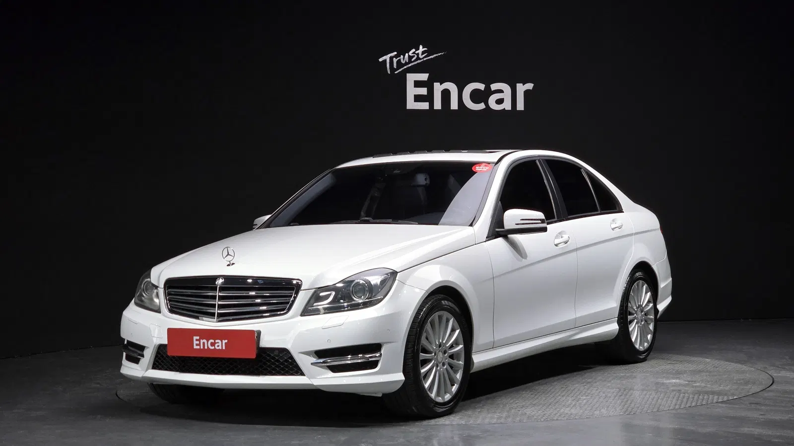 Mercedes-Benz Classe C C200 CGI (W204) 2014 — photo 1 sur 20