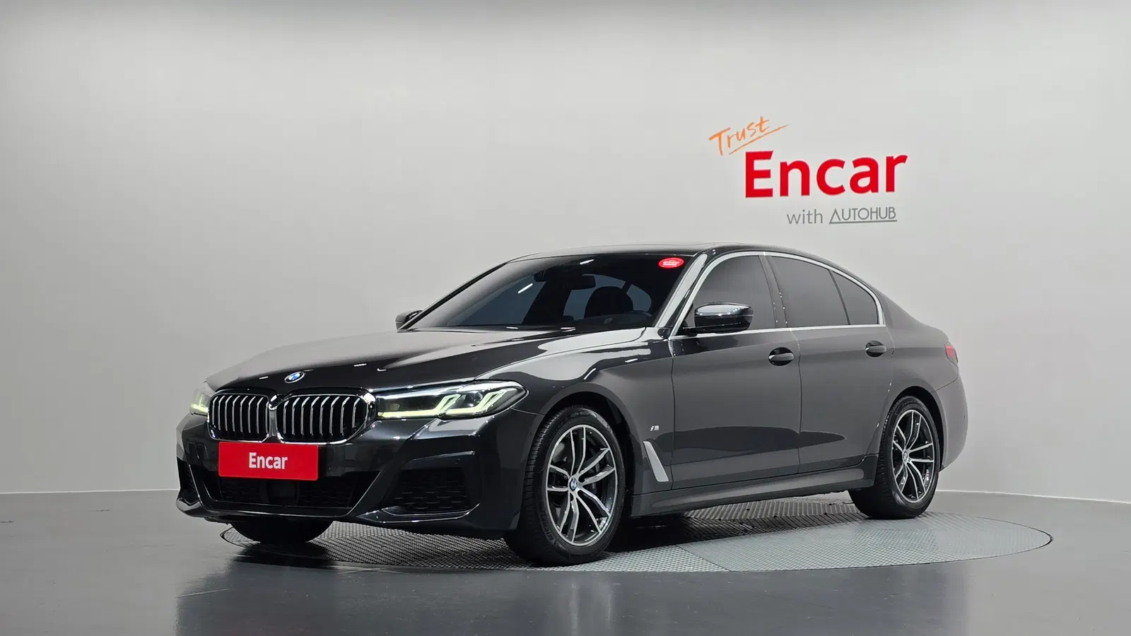 BMW Série 5 (G30) 523d xDrive M Sport 2021 — photo 1 sur 32