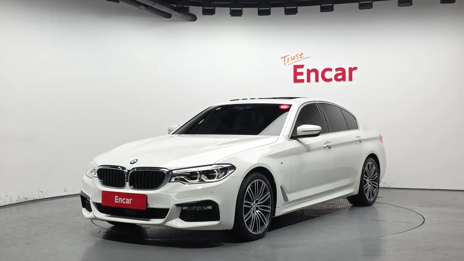 BMW Série 5 (G30) 530i xDrive M Sport Plus 2018 — photo 1 sur 34