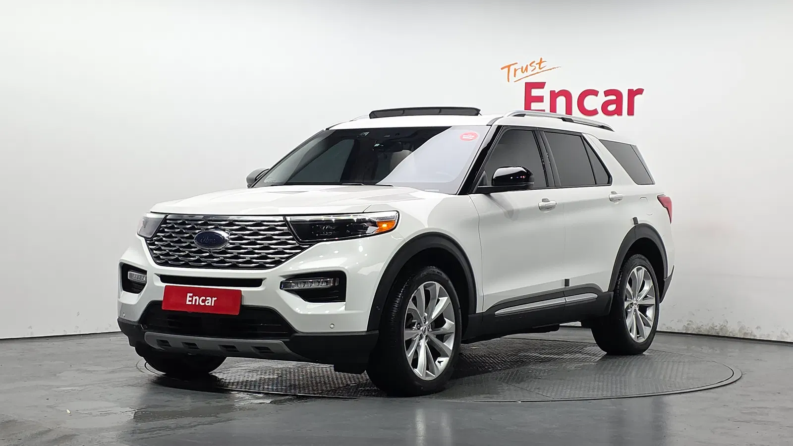 Ford Explorer 6e génération 3.0 Platinum 4WD 2022 — photo 1 sur 33