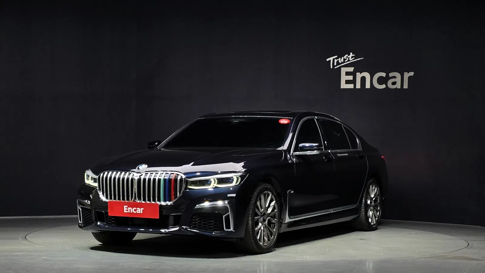 BMW Série 7 (G11) 730Ld xDrive M Sport 2021 — photo 1 sur 26