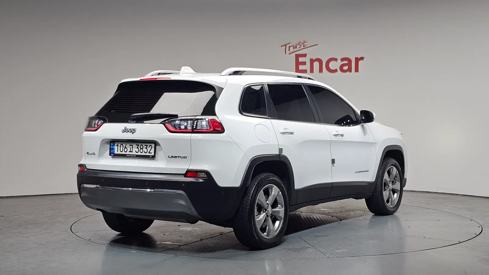 Jeep Cherokee(KL) 2.4 Limited AWD 2021 — photo 1 sur 32