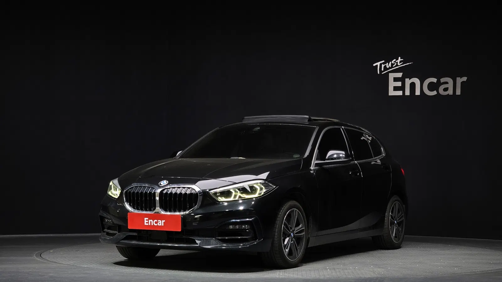 BMW Série 1 (F40) 120i Sport 2024 — photo 1 sur 20