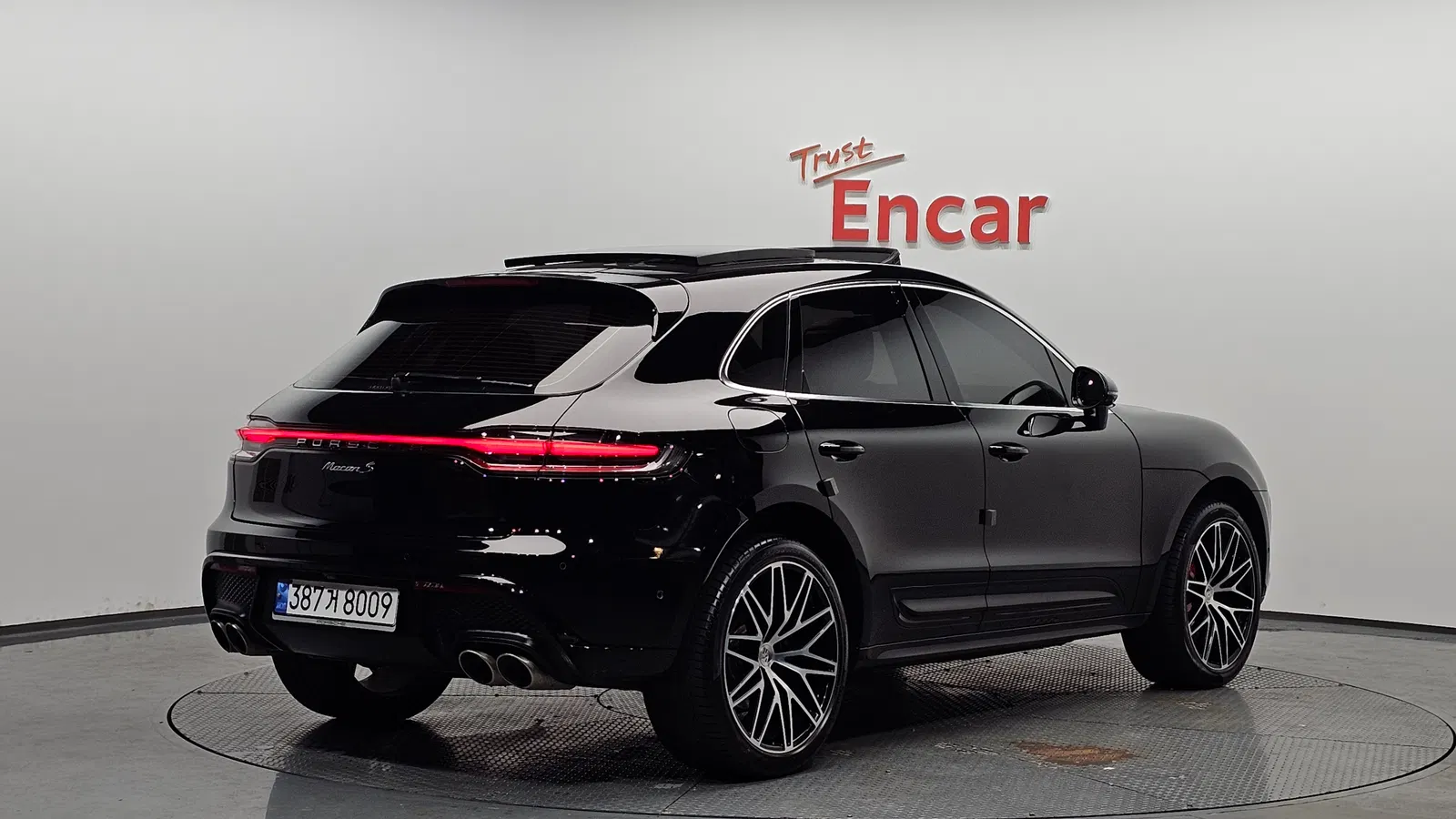 Porsche Macan 2.9 S 2022 — photo 1 sur 40