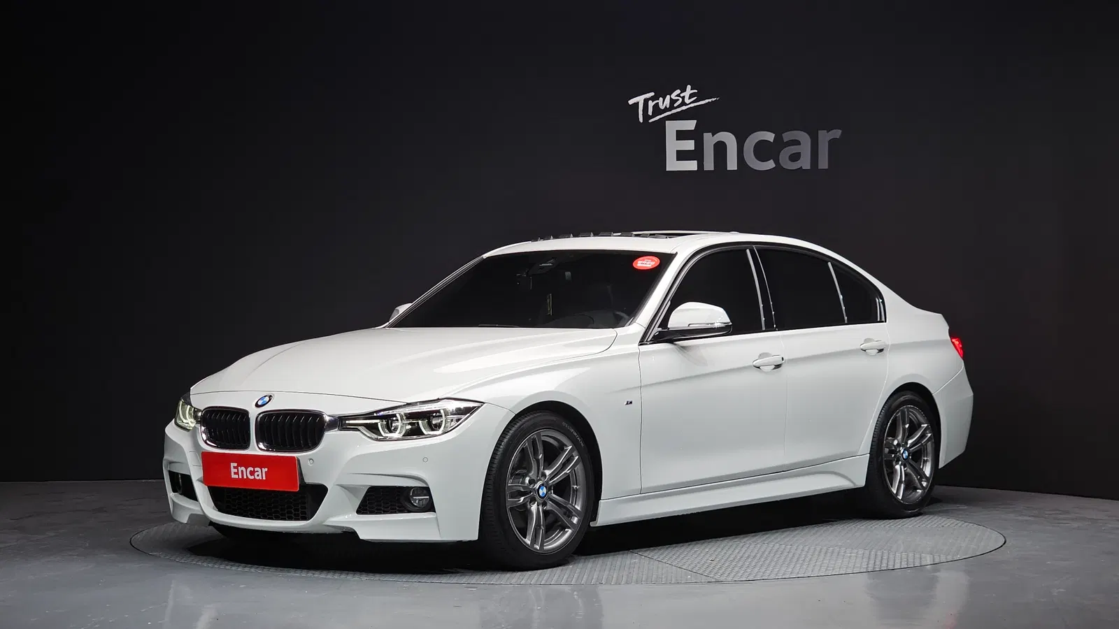 BMW Série 3 (F30) 320i M Sport 2017 — photo 1 sur 26