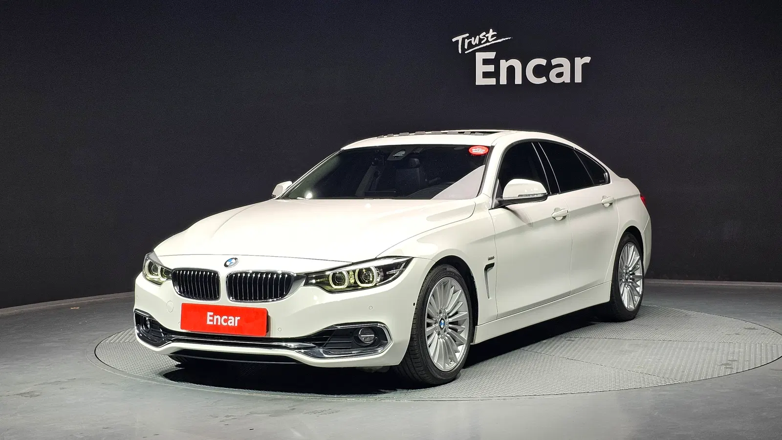 BMW Série 4 (F32) 420i Luxury GranCoupé 2018 — photo 1 sur 20