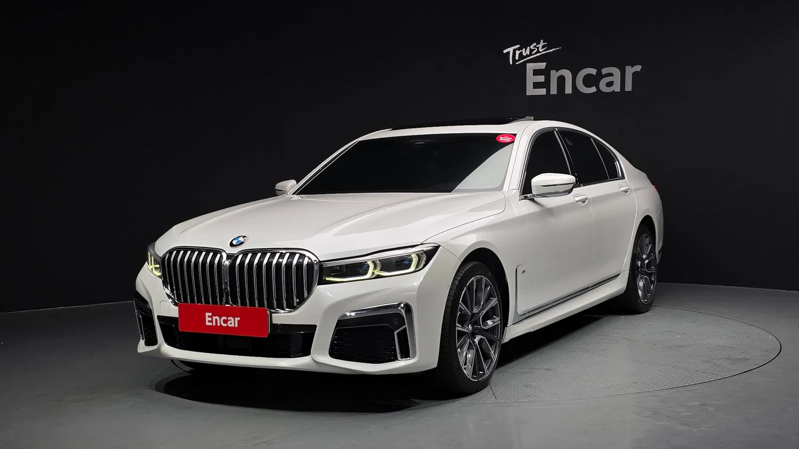 BMW Série 7 (G11) 740i M Sport 2022 — photo 1 sur 26