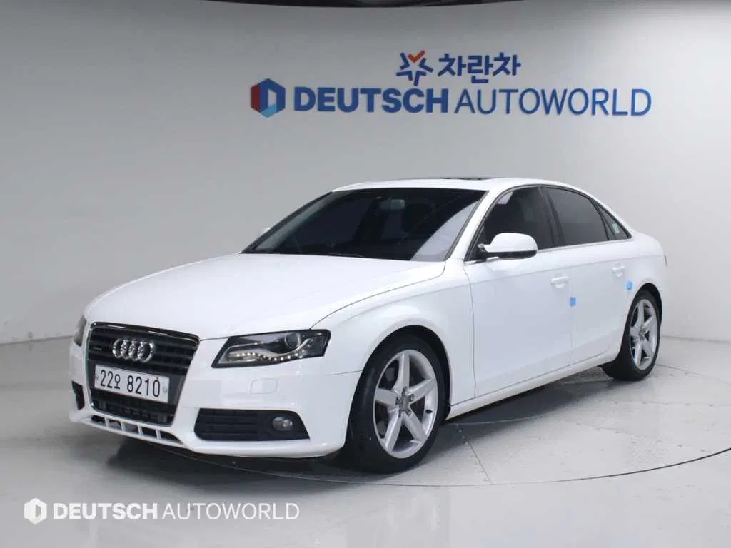 Audi A4 2.0 TFSI Quattro Dynamic 2012 — photo 1 sur 26