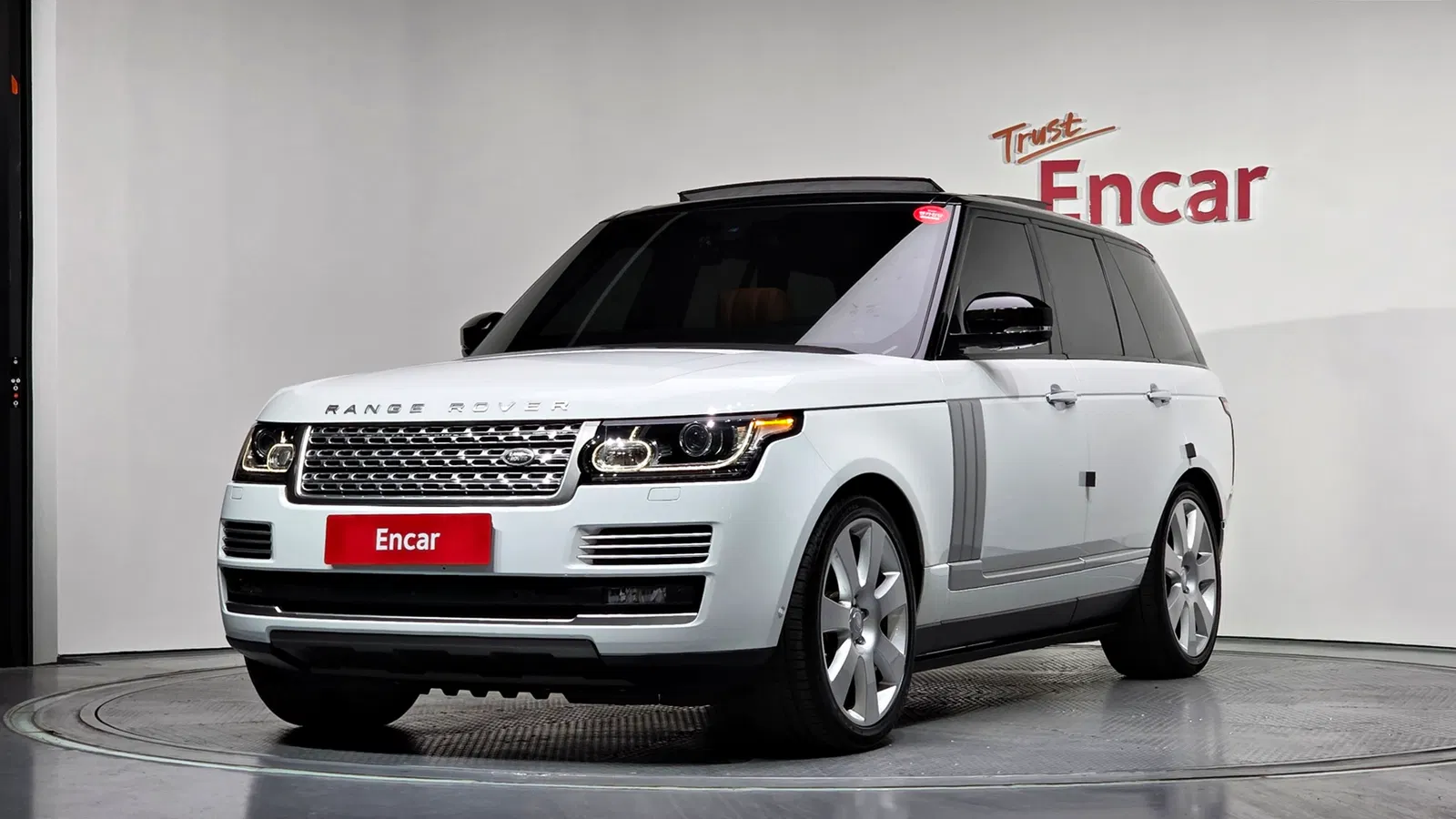 Land Rover Range Rover 4e génération 4.4 SDV8 AB Diesel 2016 — photo 1 sur 26