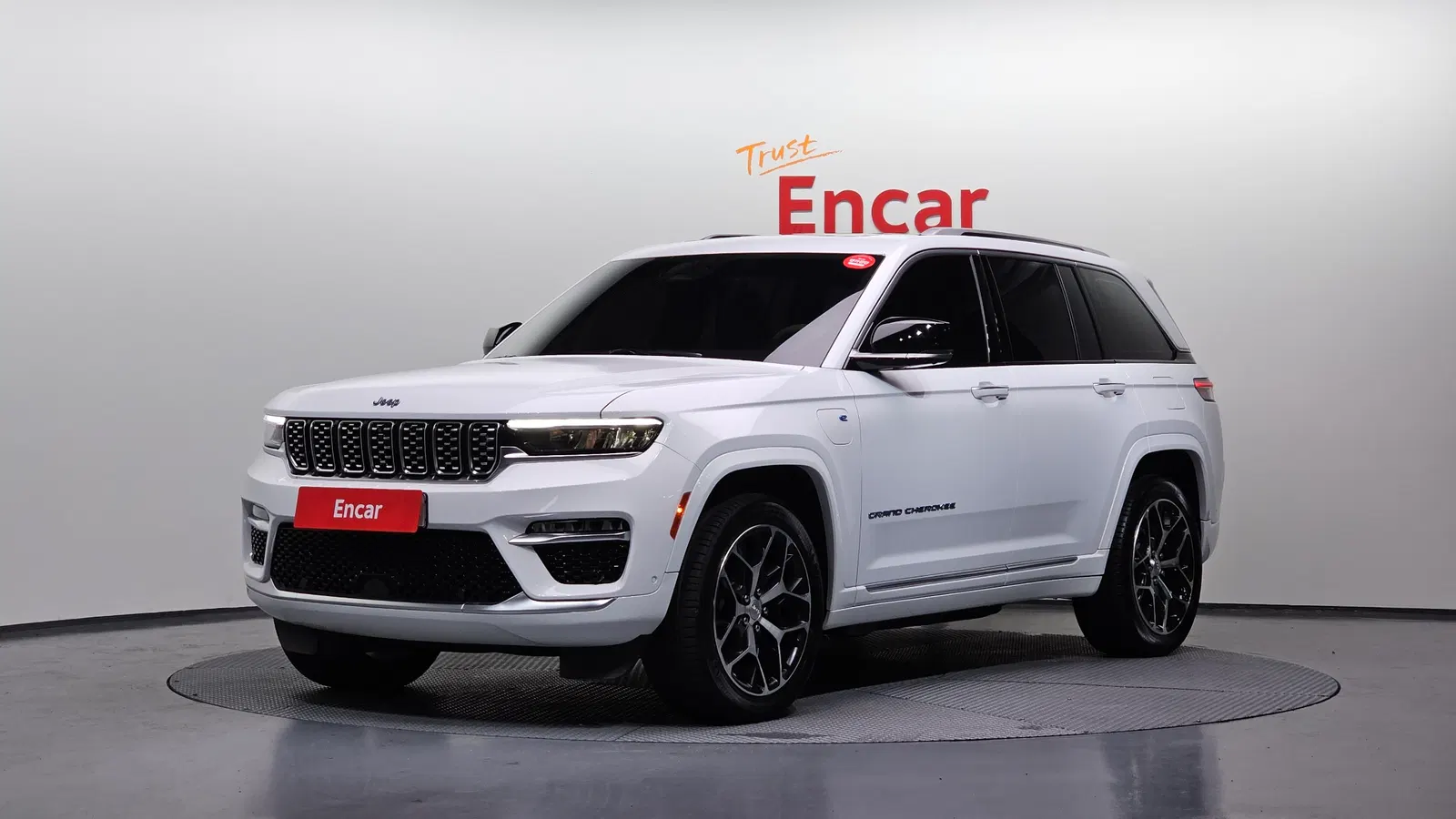 Jeep Grand Cherokee(WL) 4xe Summit Reserve 2023 — photo 1 sur 34