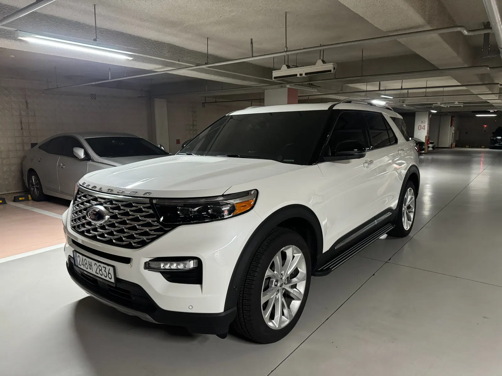 Ford Explorer 6e génération 3.0 Platinum 4WD 2022 — photo 1 sur 24