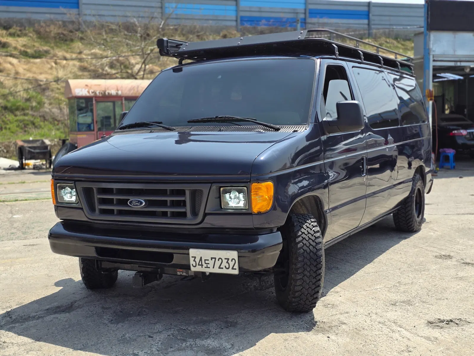 Ford E-Series E-150 2003 — photo 1 sur 26