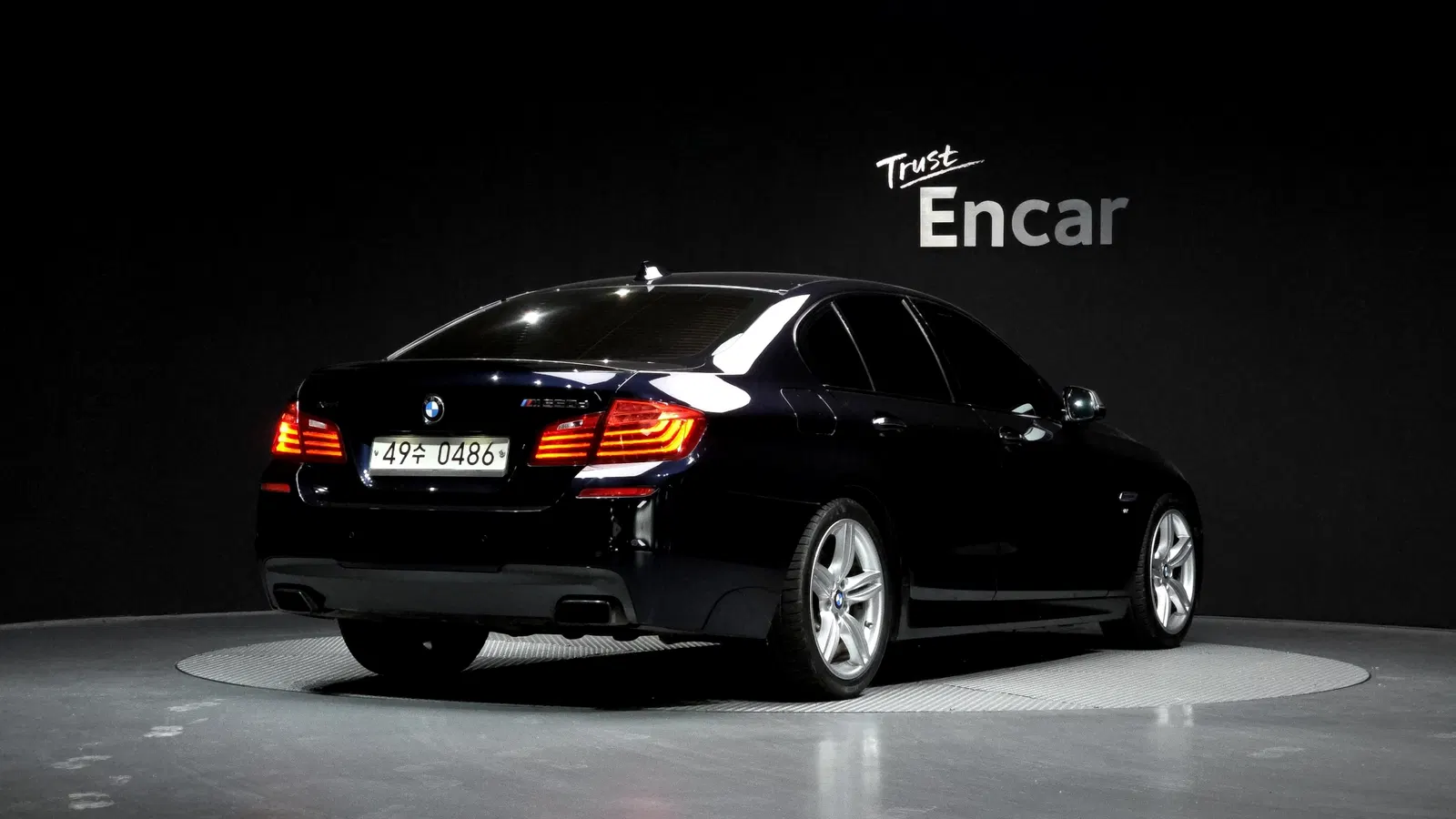 BMW Série 5 (F10) M550d xDrive Aero Dynamic 2015 — photo 1 sur 33