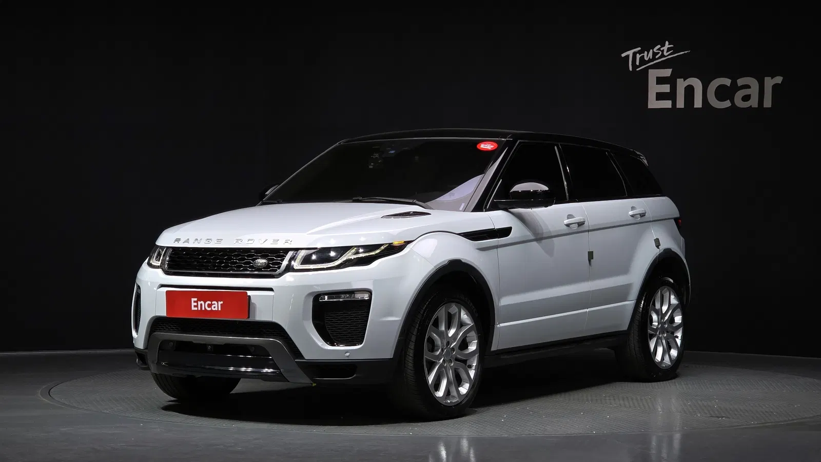 Land Rover Range Rover Evoque 2.0 TD4 HSE Dynamic 2016 — photo 1 sur 26