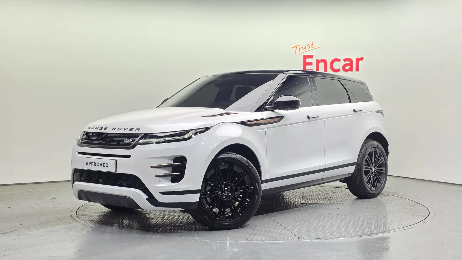 Land Rover Range Rover Evoque 2e génération P250 Dynamic SE 2025 — photo 1 sur 20