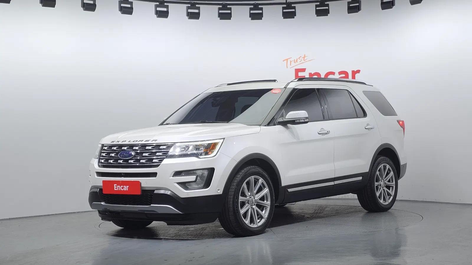 Ford Explorer 2.3 Limited 4WD 2016 — photo 1 sur 20