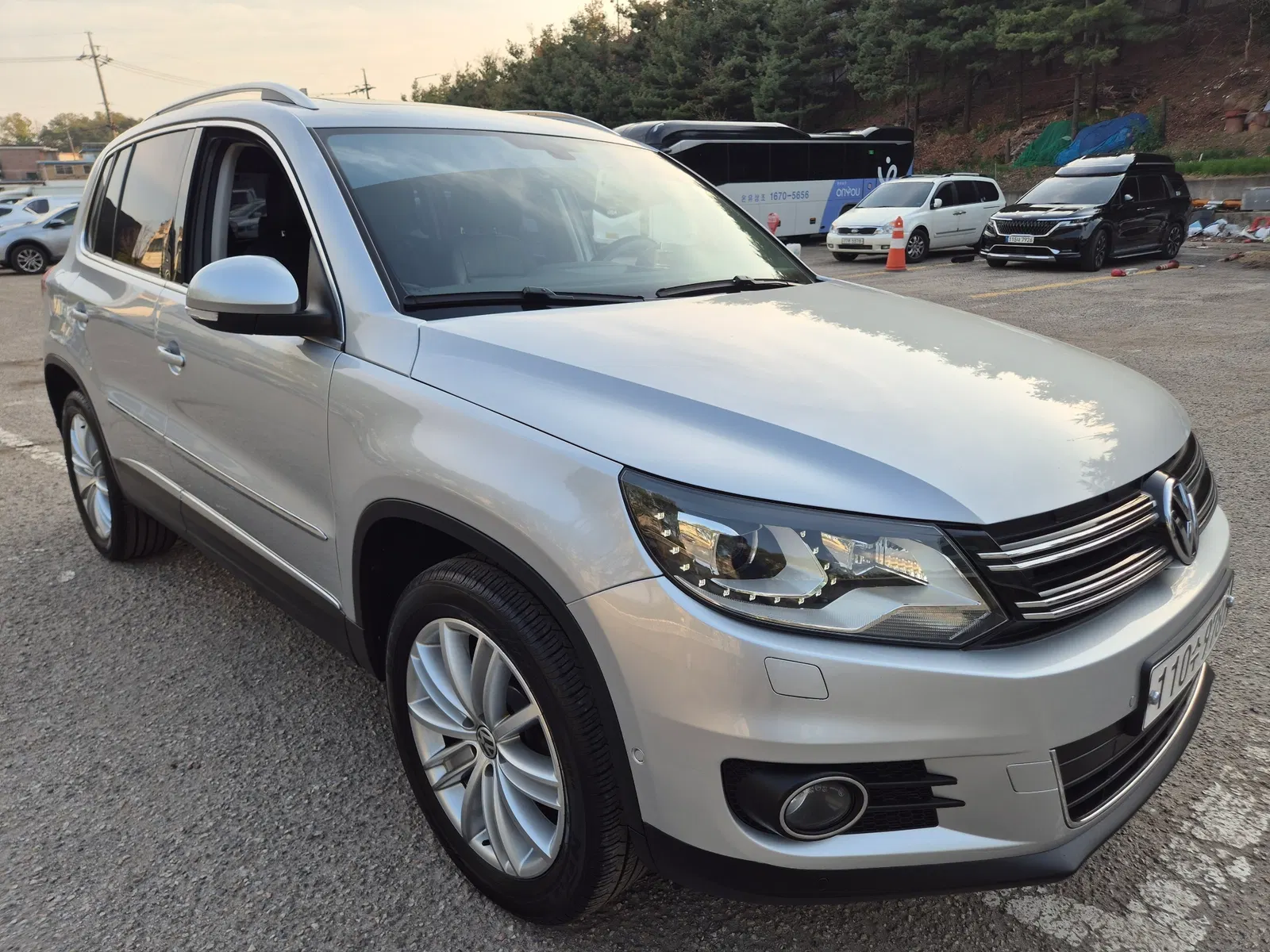 Volkswagen Tiguan 2.0 TDI Premium 2014 — photo 1 sur 26