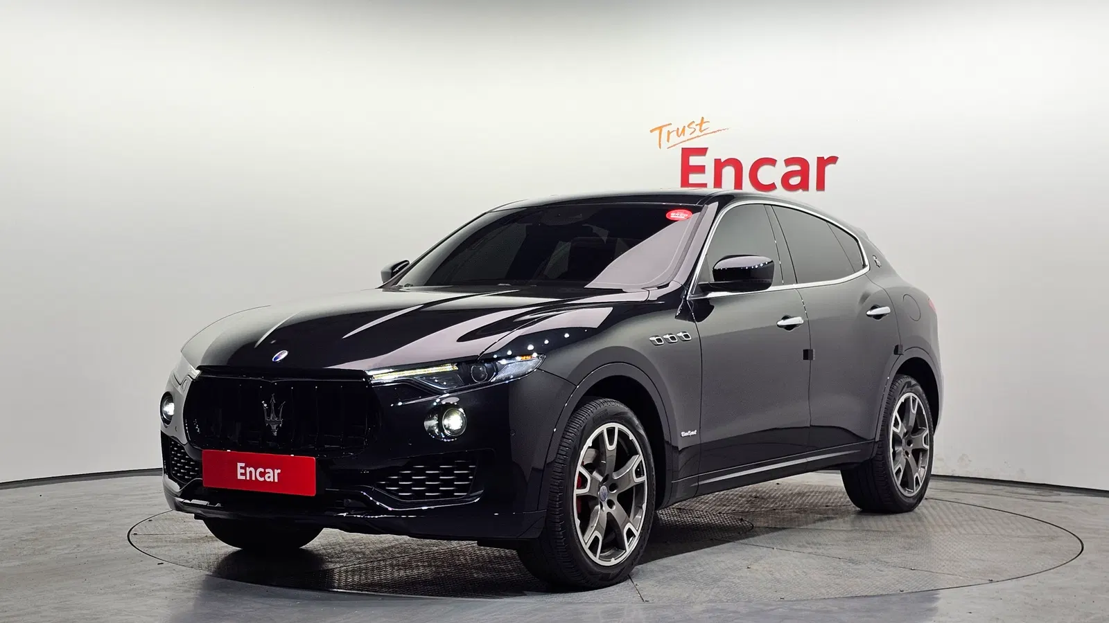 Maserati Levante 3.0 AWD GranSport 2018 — photo 1 sur 20