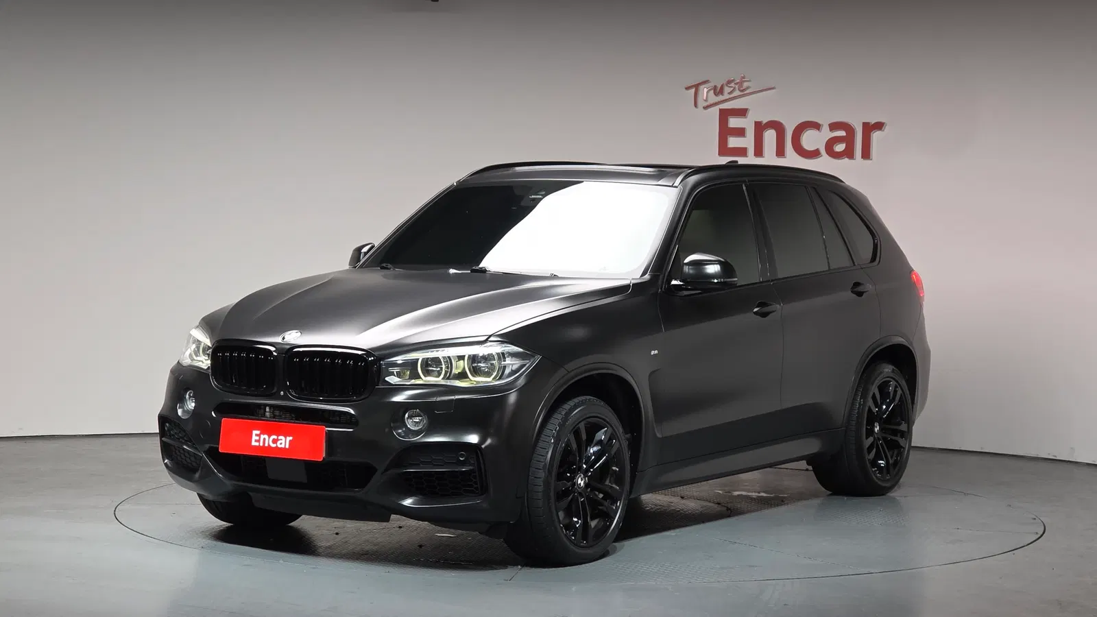 BMW X5 (F15) xDrive M50d 2014 — photo 1 sur 35