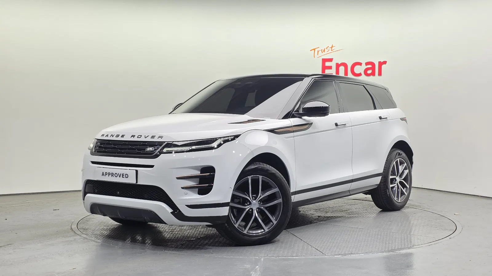 Land Rover Range Rover Evoque 2e génération P250 Dynamic SE 2025 — photo 1 sur 20