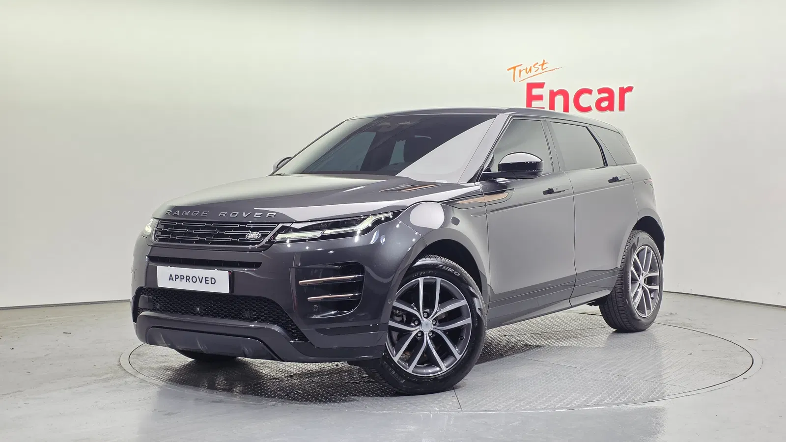 Land Rover Range Rover Evoque 2e génération P250 Dynamic SE 2025 — photo 1 sur 20