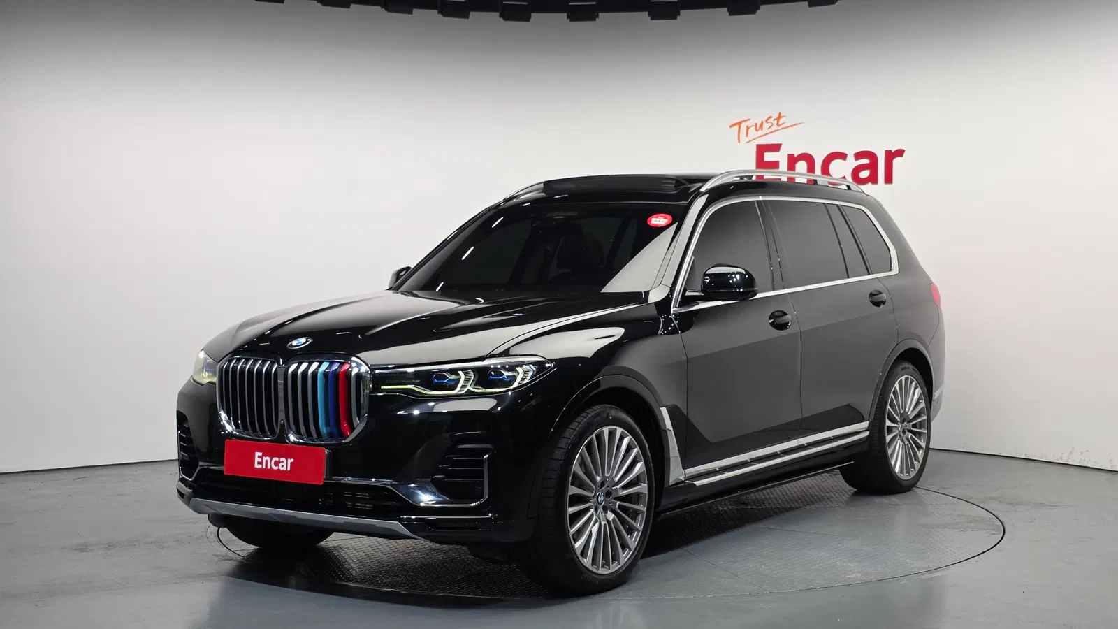 BMW X7 (G07) xDrive 30d Design Pure Excellence 7 places 2020 — photo 1 sur 36