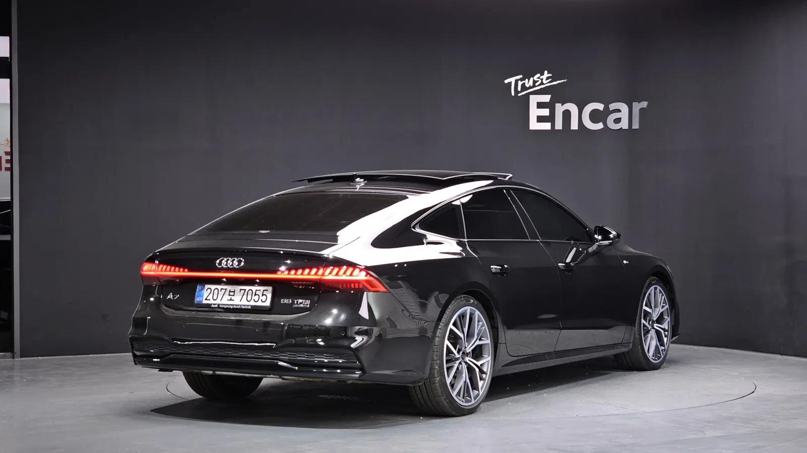 Audi A7 (4K) 55 TFSI Quattro Premium 2025 — photo 1 sur 36