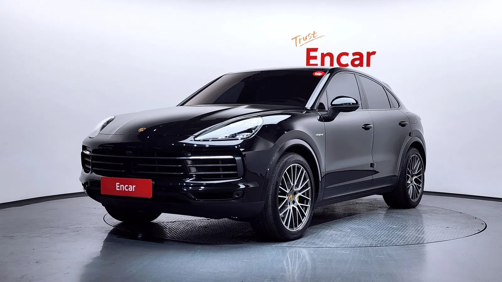 Porsche Cayenne (PO536) 3.0 E-Hybride Coupé Platinum Edition 2023 — photo 1 sur 34