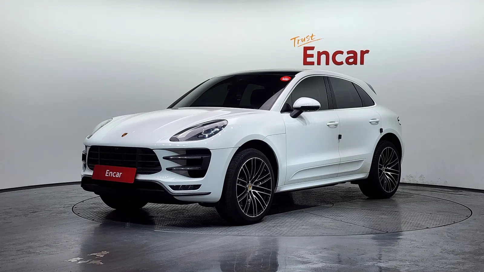 Porsche Macan 3.6 Turbo 2017 — photo 1 sur 20