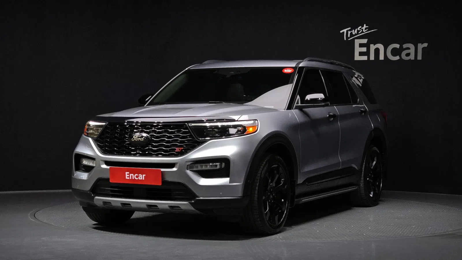 Ford Explorer 6e génération 3.0 Platinum 4WD 2021 — photo 1 sur 26
