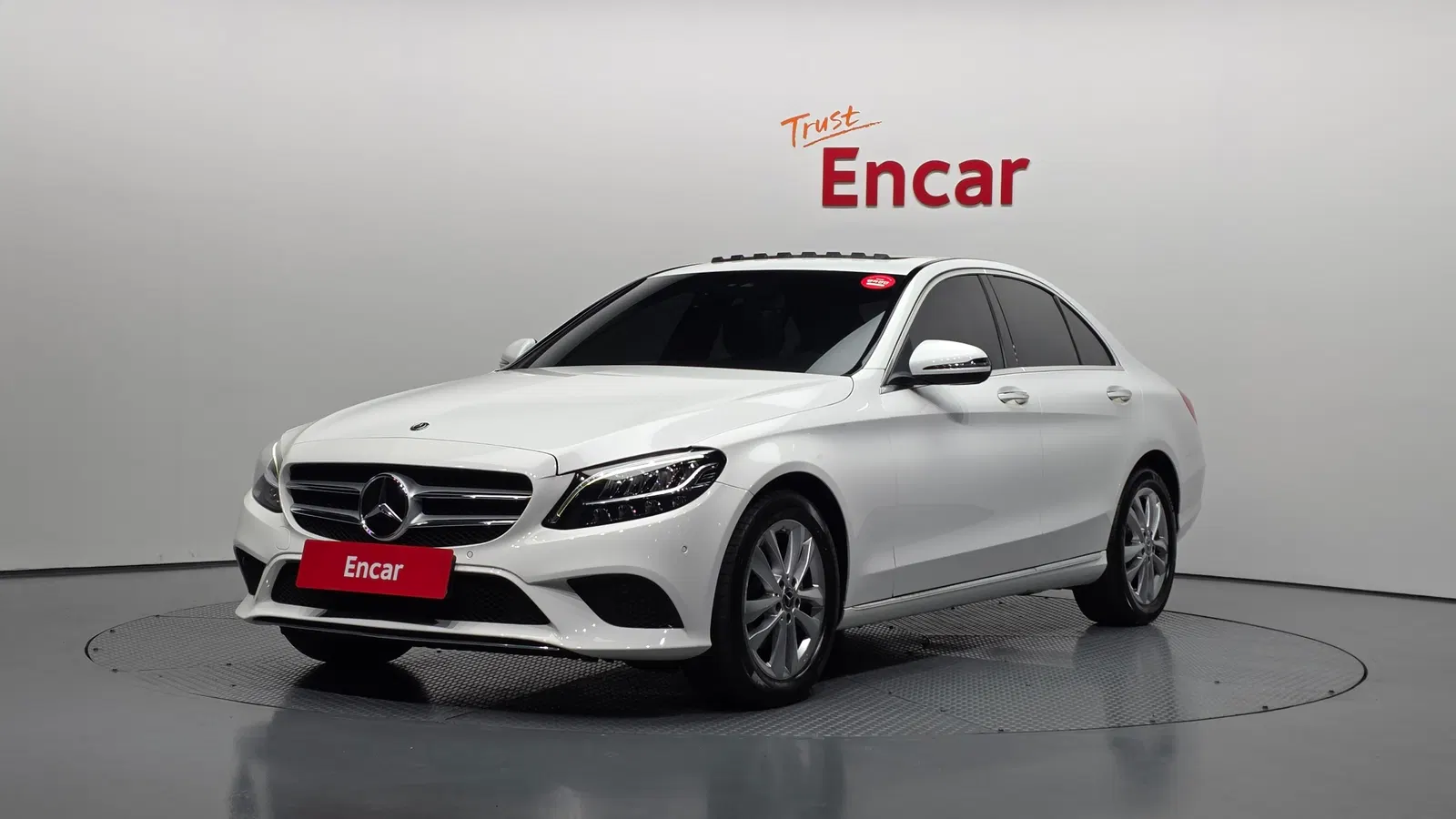 Mercedes-Benz Classe C C200 Avantgarde (W205) 2020 — photo 1 sur 32