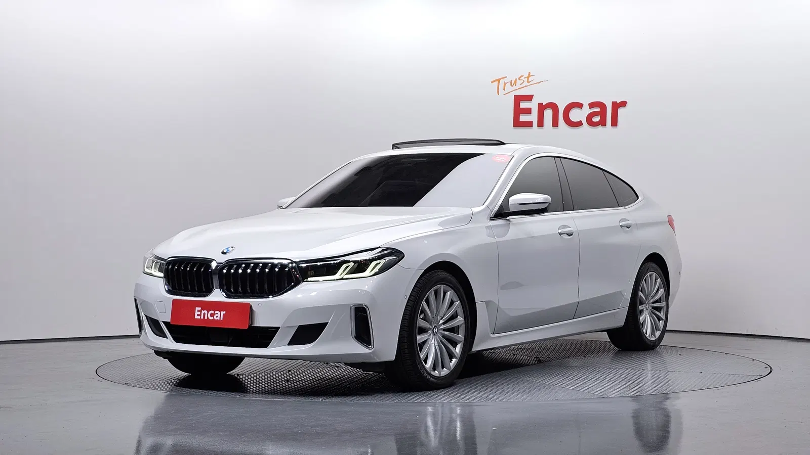 BMW Série 6 GT (G32) 620d Luxury 2022 — photo 1 sur 34