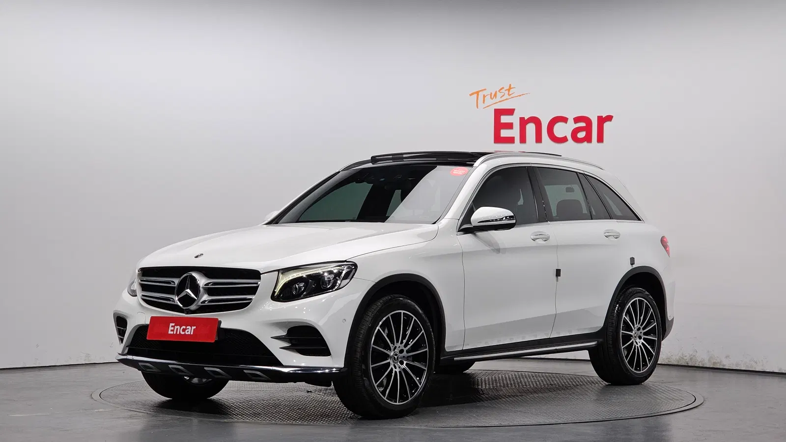 Mercedes-Benz GLC AMG Line · GLC300 4MATIC (X253) 2019 — photo 1 sur 20