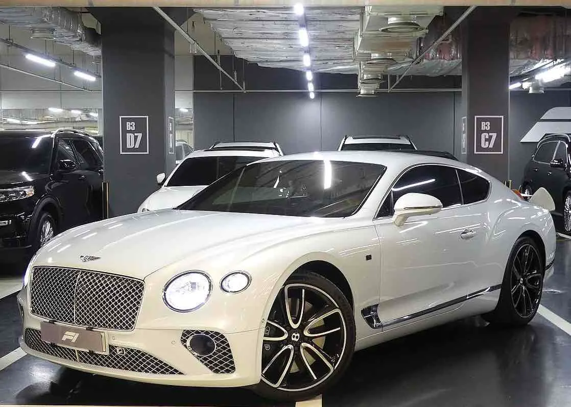 Bentley Continental GT 3e génération 6.0 GT 2018 — photo 1 sur 18