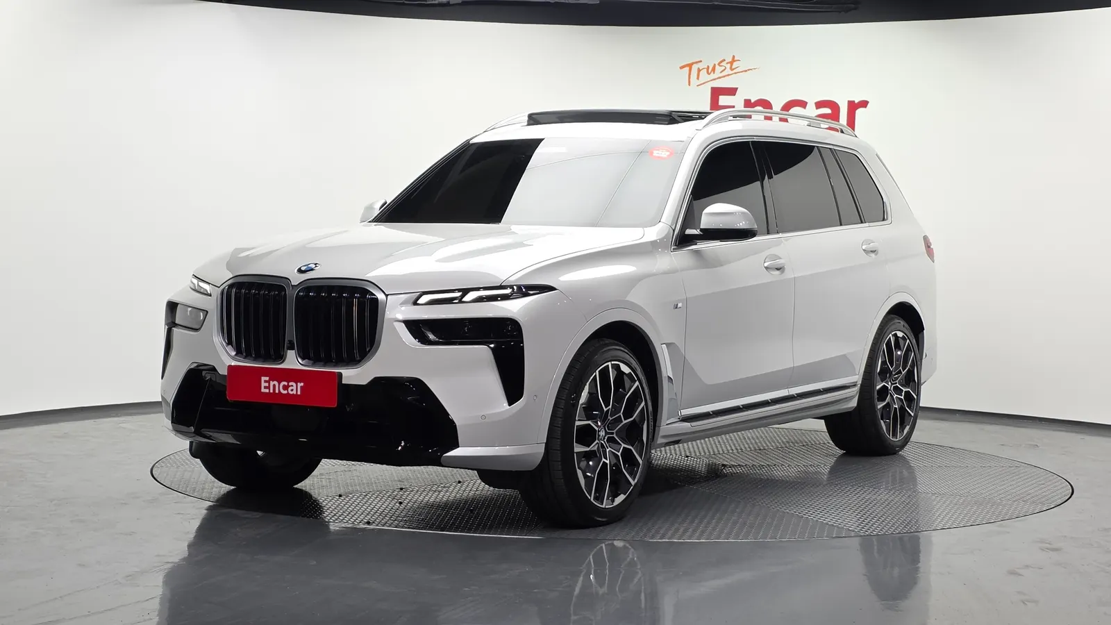 BMW X7 (G07) xDrive 40d M Sport 6 places 2024 — photo 1 sur 39