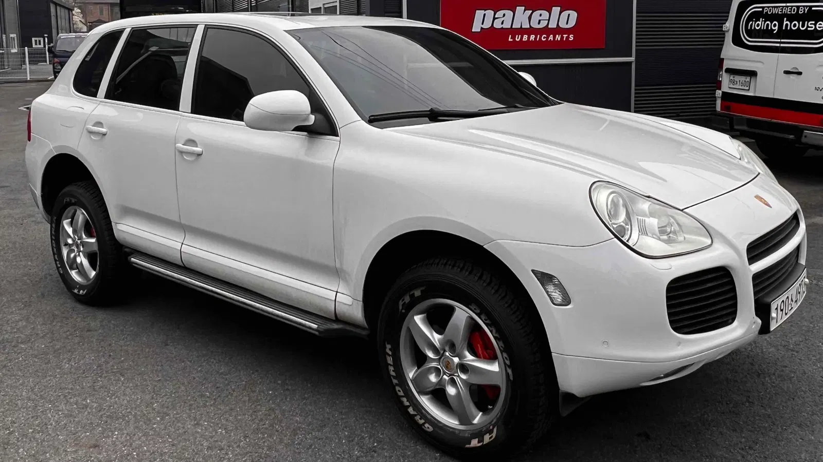 Porsche Cayenne 4.5 Turbo 2004 — photo 1 sur 15